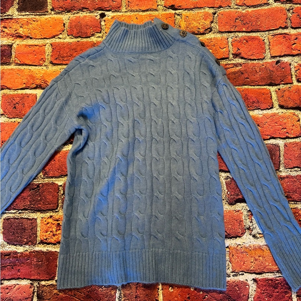 Like New St. John's Bay Blue Cable Knit Sweater Size M Item #PHK7090 Bust 20”